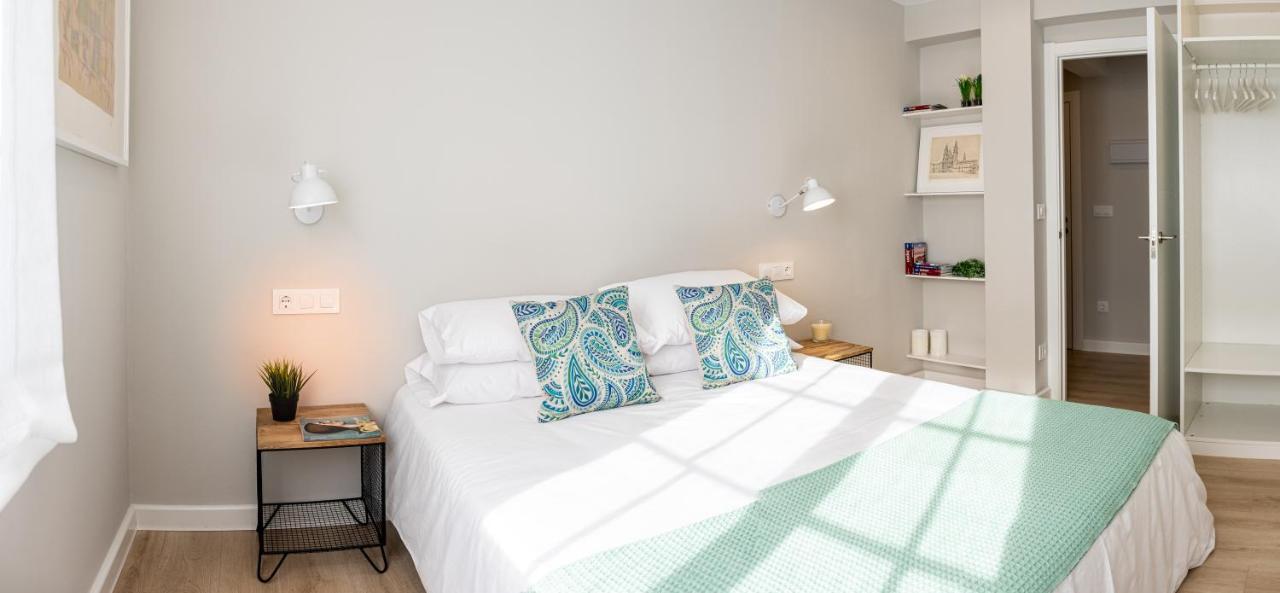 סנטיאגו דה קומפוסטלה Apartamento De Diseno Centrico Con Terraza Espectacular מראה חיצוני תמונה