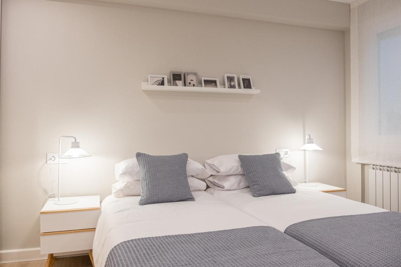סנטיאגו דה קומפוסטלה Apartamento De Diseno Centrico Con Terraza Espectacular מראה חיצוני תמונה